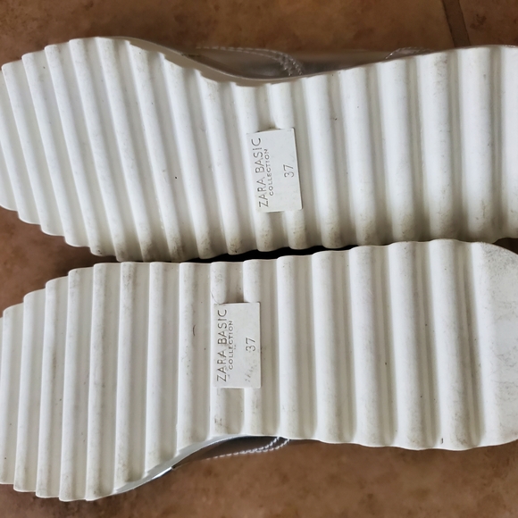 Silver Platform Women's Shoes - Picture 3 of 7